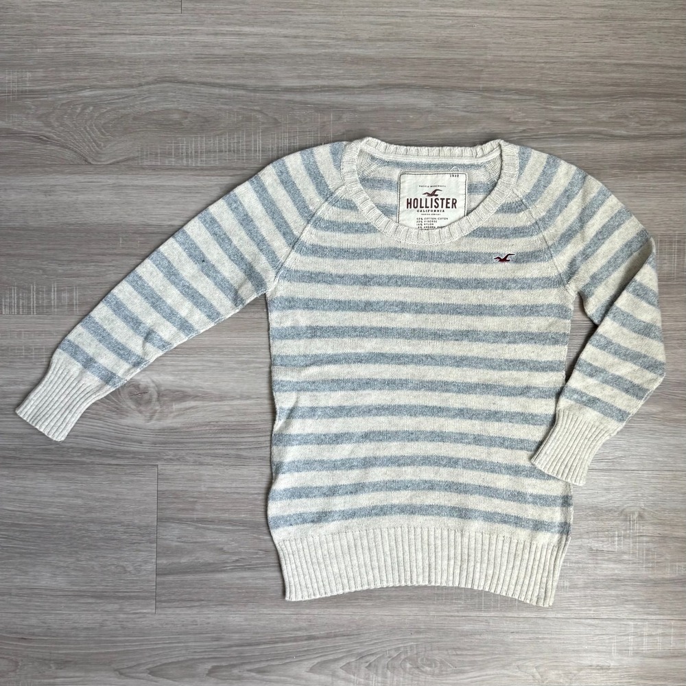 Vintage Y2K Gray Striped Angora Blend Sweater Fitted Raglan Scoop Neck M Preppy